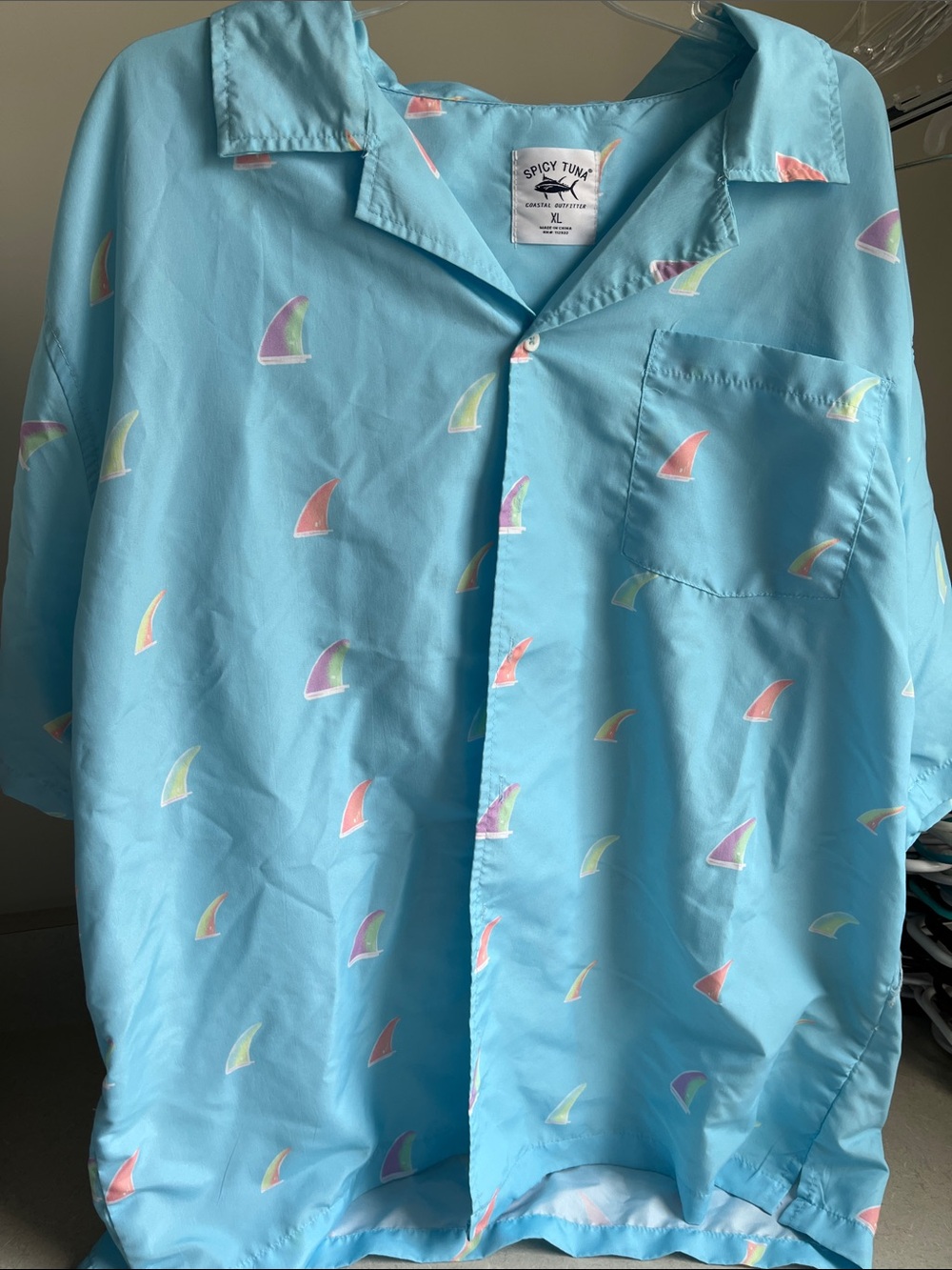 Spicy Tuna Men's Light Blue Sail Pattern Button-Up Shirt